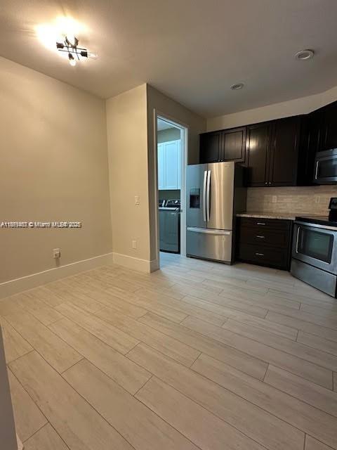 6421 Bella Cir # 305