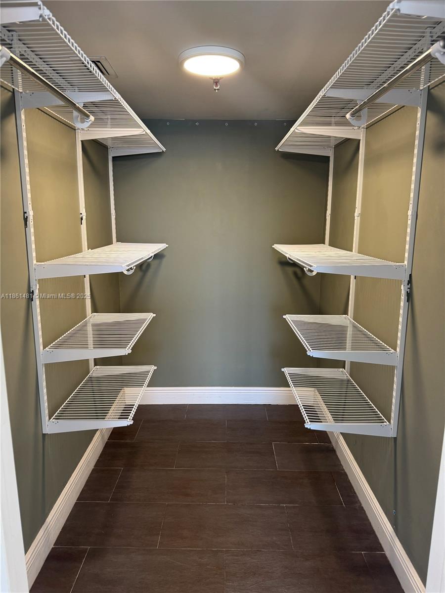 1010 NW 11th St # 406