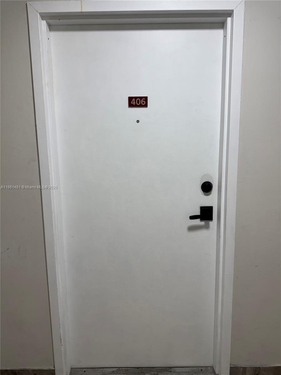 1010 NW 11th St # 406