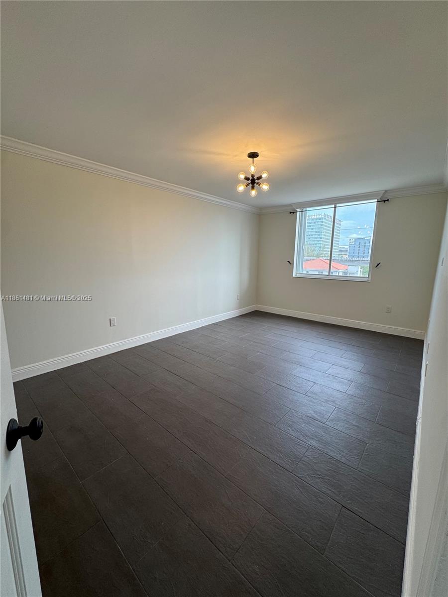 1010 NW 11th St # 406