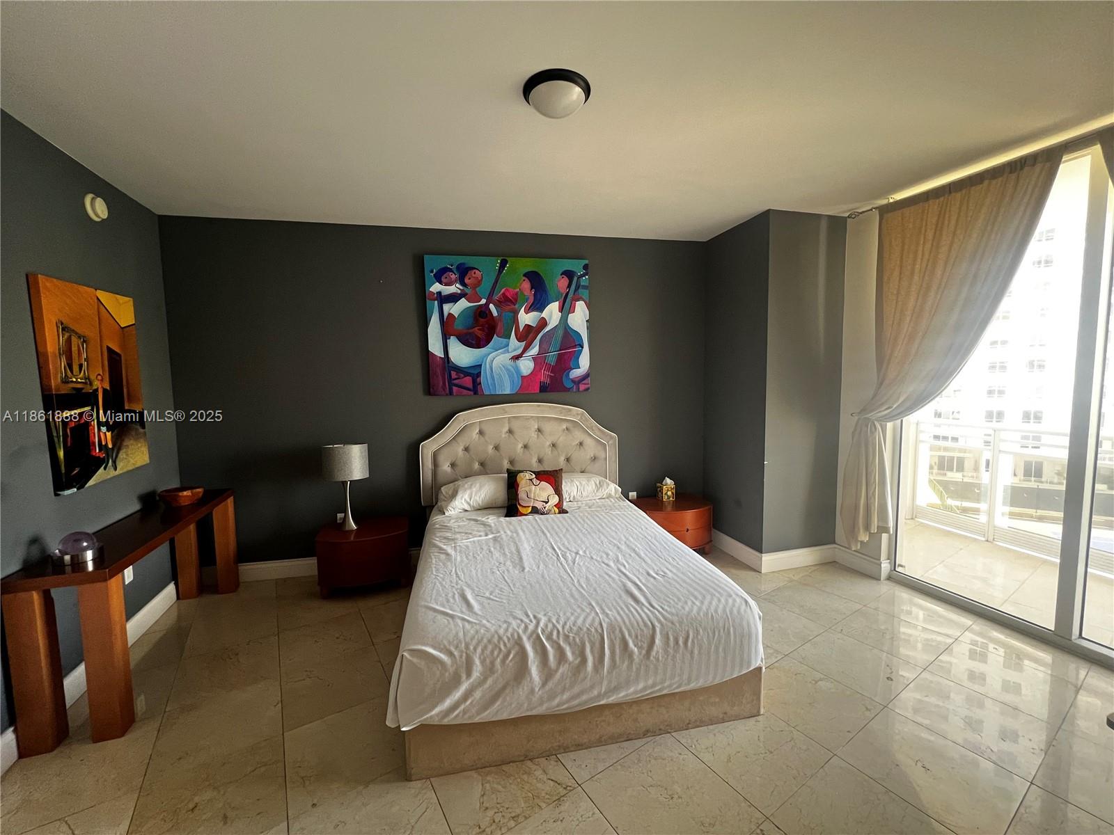 901 Brickell Key Blvd # 1001