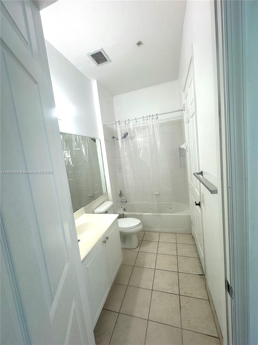 4404 SW 160th Ave # 831