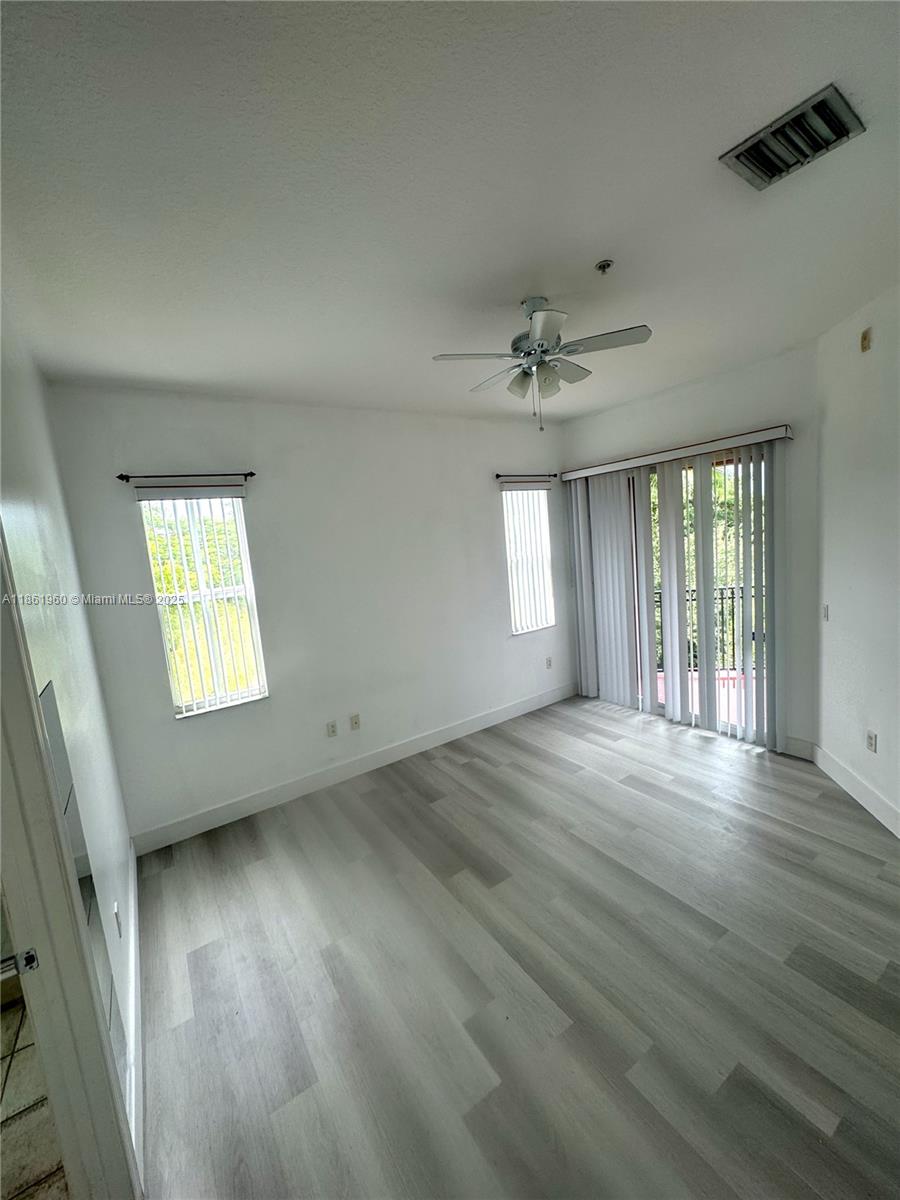 4404 SW 160th Ave # 831