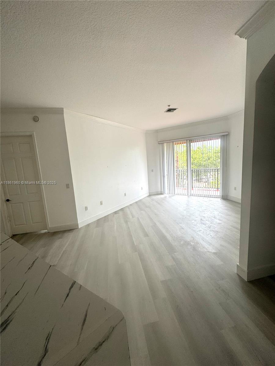 4404 SW 160th Ave # 831