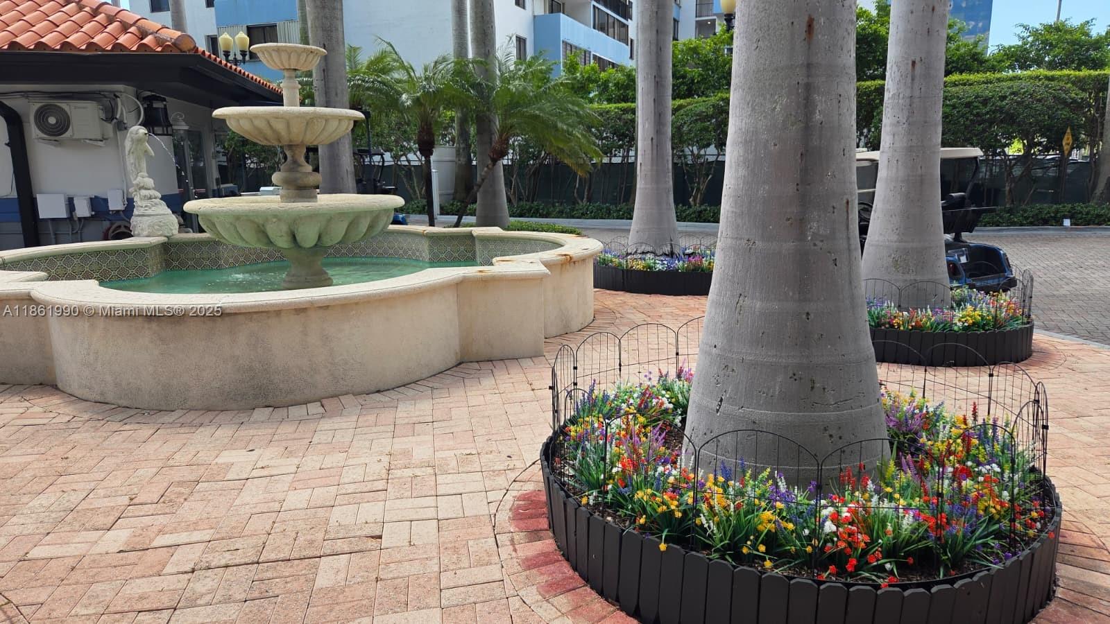 5077 NW 7th St # 907