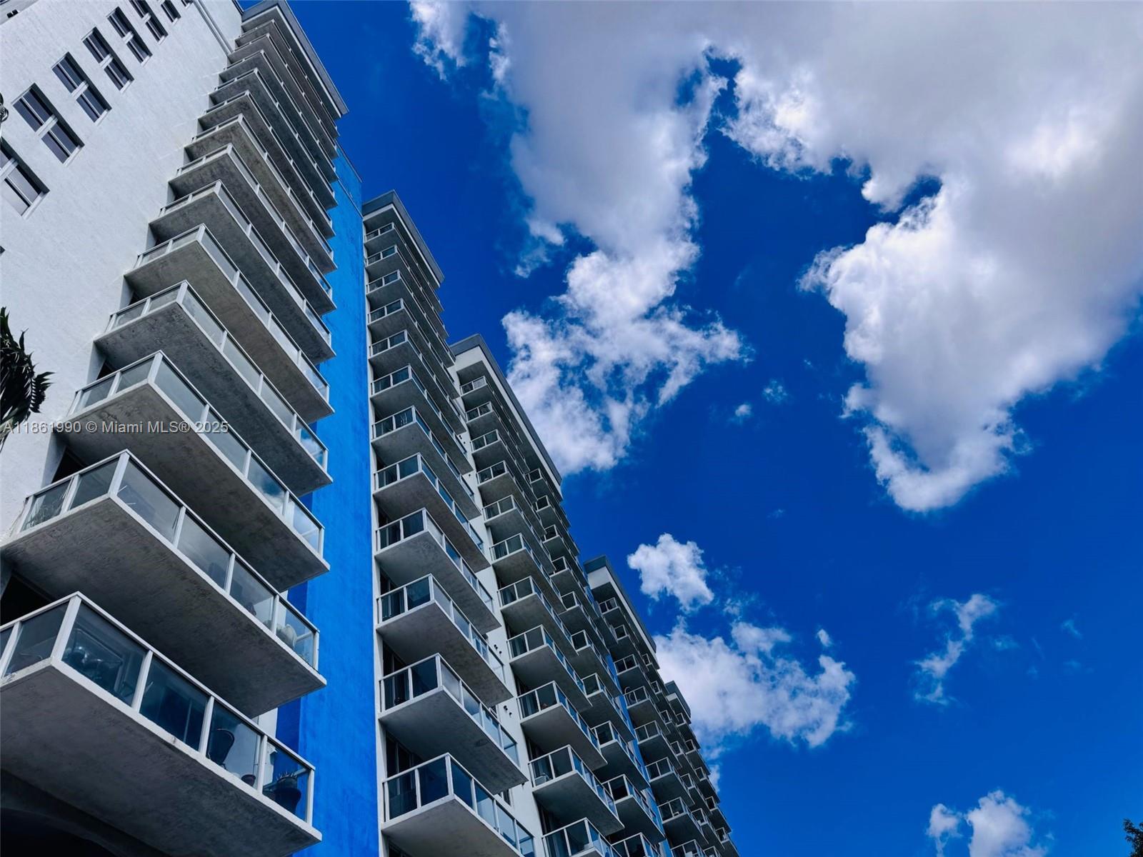 5077 NW 7th St # 907