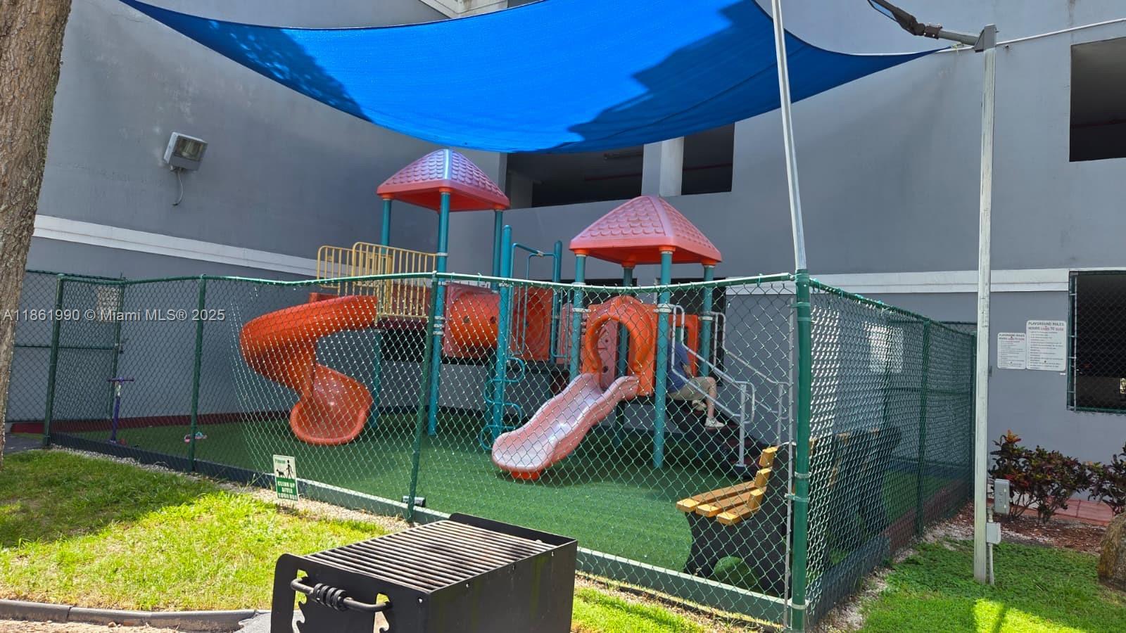 5077 NW 7th St # 907