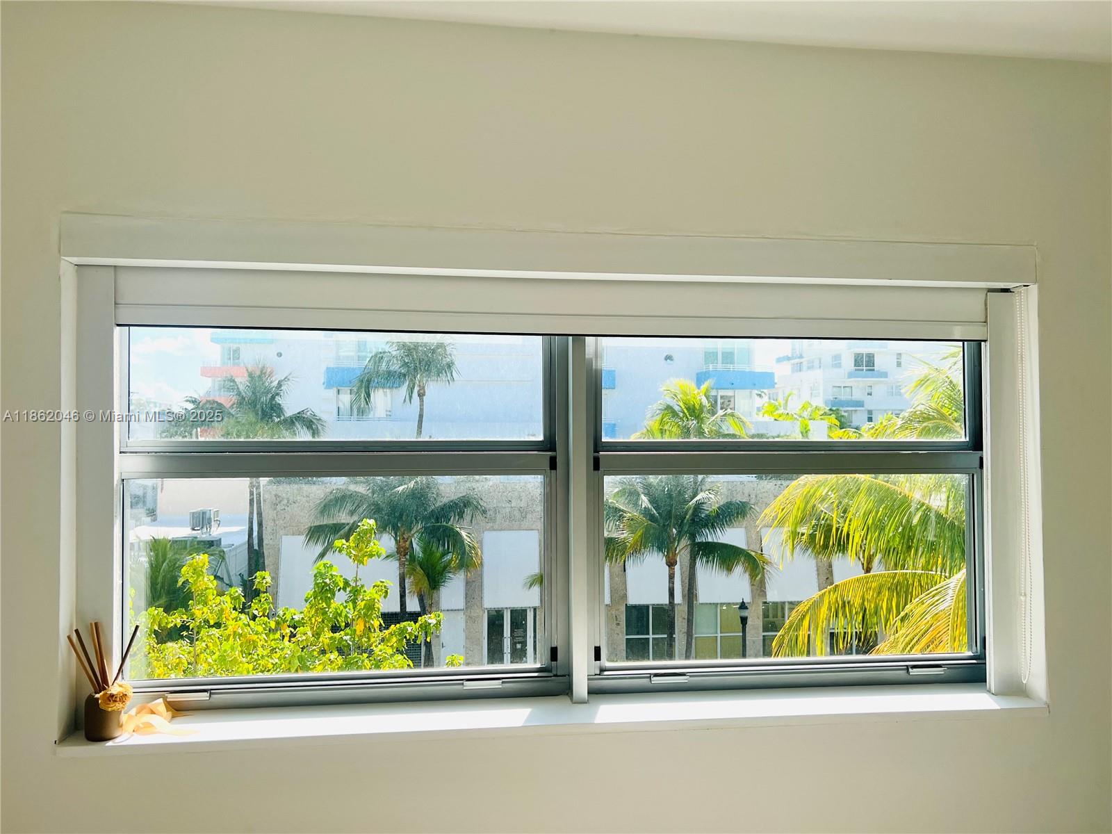 240 Collins Ave # 4A