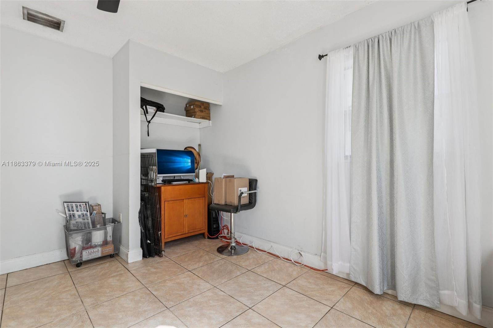 2441 SW 43rd Ave
