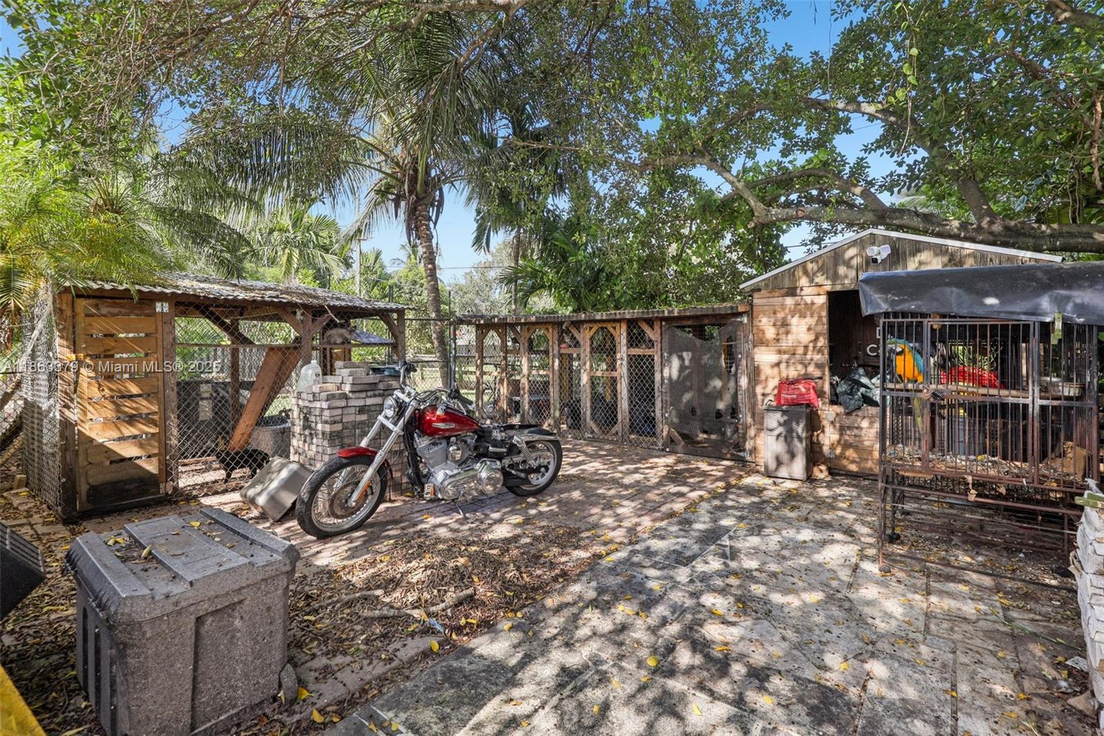 2441 SW 43rd Ave