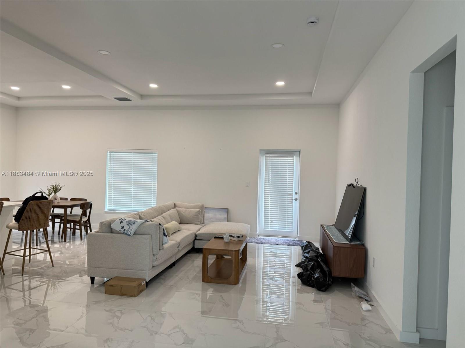 63 Coxswaine Cir # 63