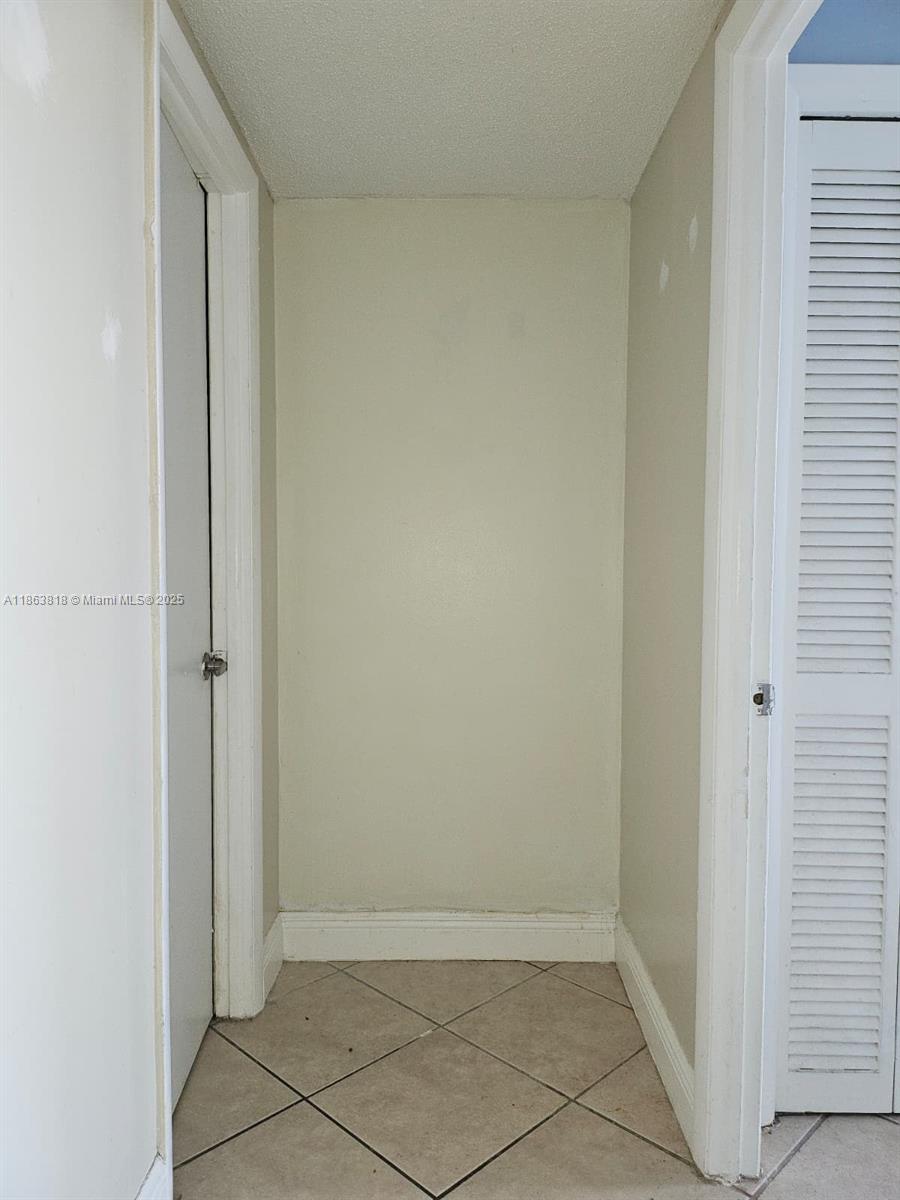 1455 N Treasure Dr # 7G