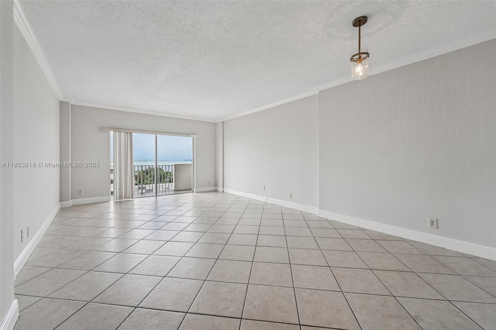 1455 N Treasure Dr # 7G