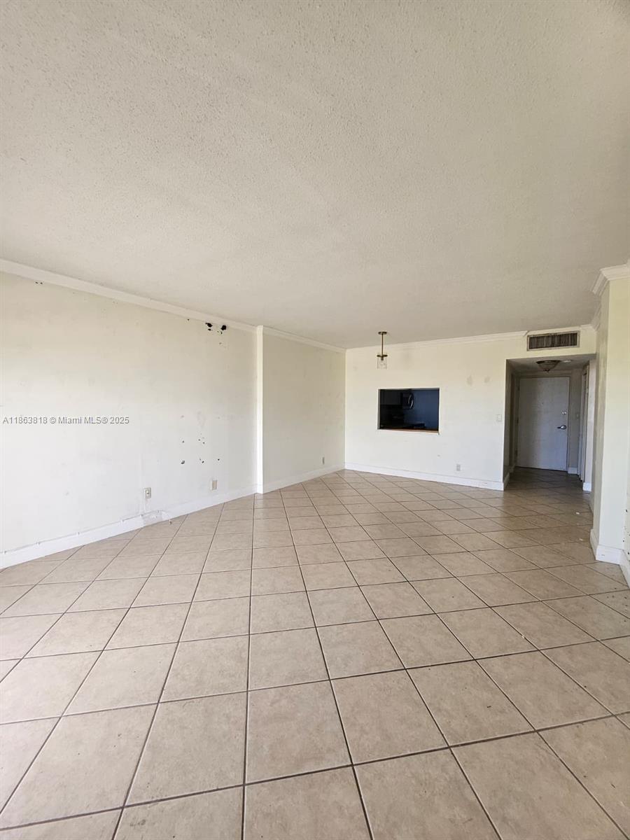 1455 N Treasure Dr # 7G
