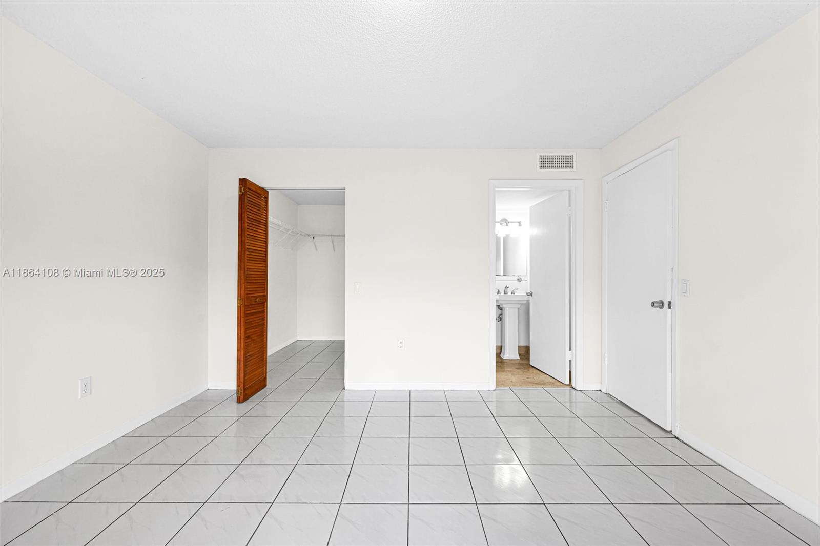 8420 SW 154th Cir Ct # 512