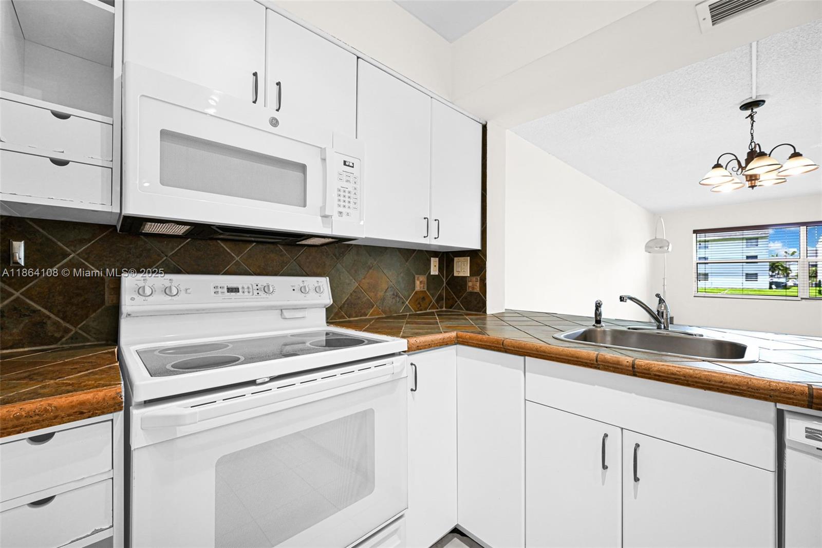 8420 SW 154th Cir Ct # 512