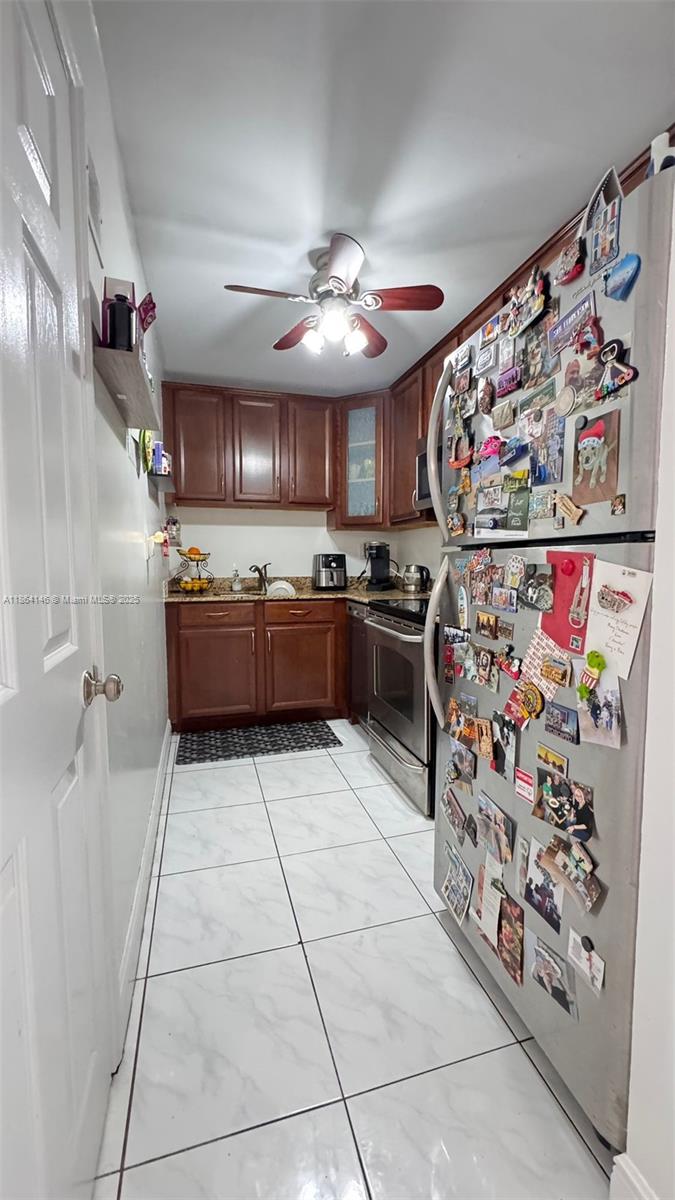900 NE 18th Ave # 404