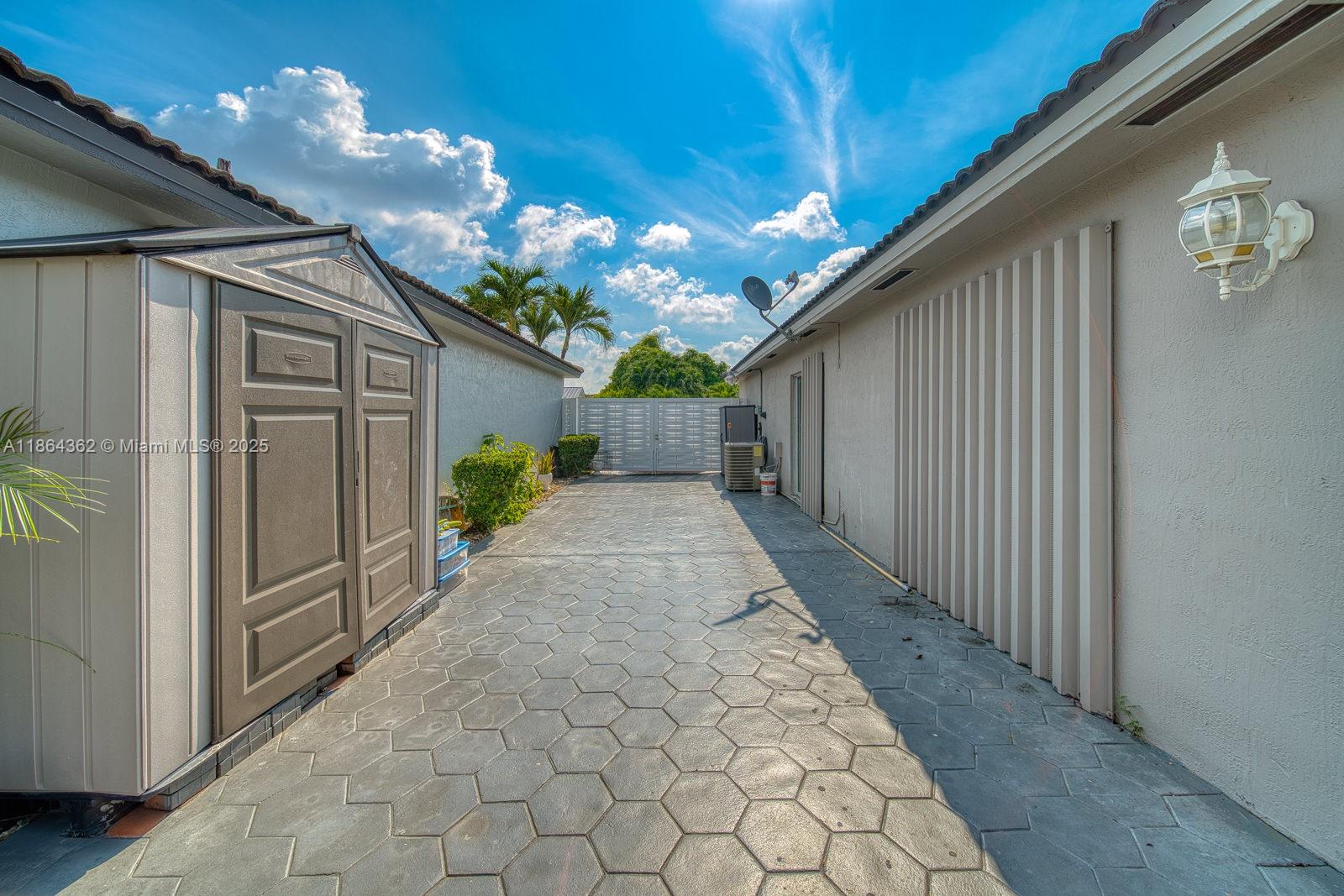 16886 SW 143rd Pl
