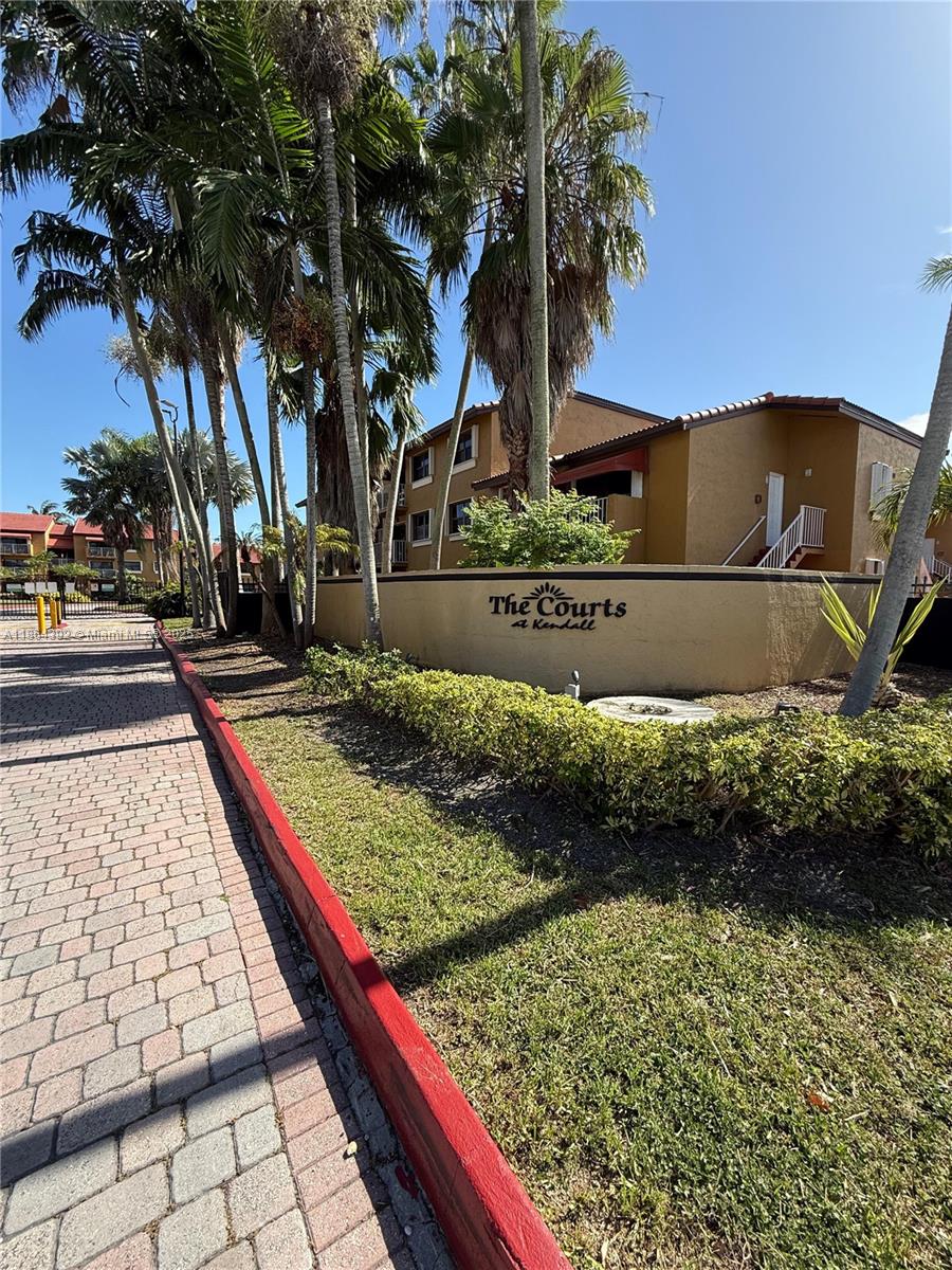 15620 SW 80th St # 101 Unit: H-101