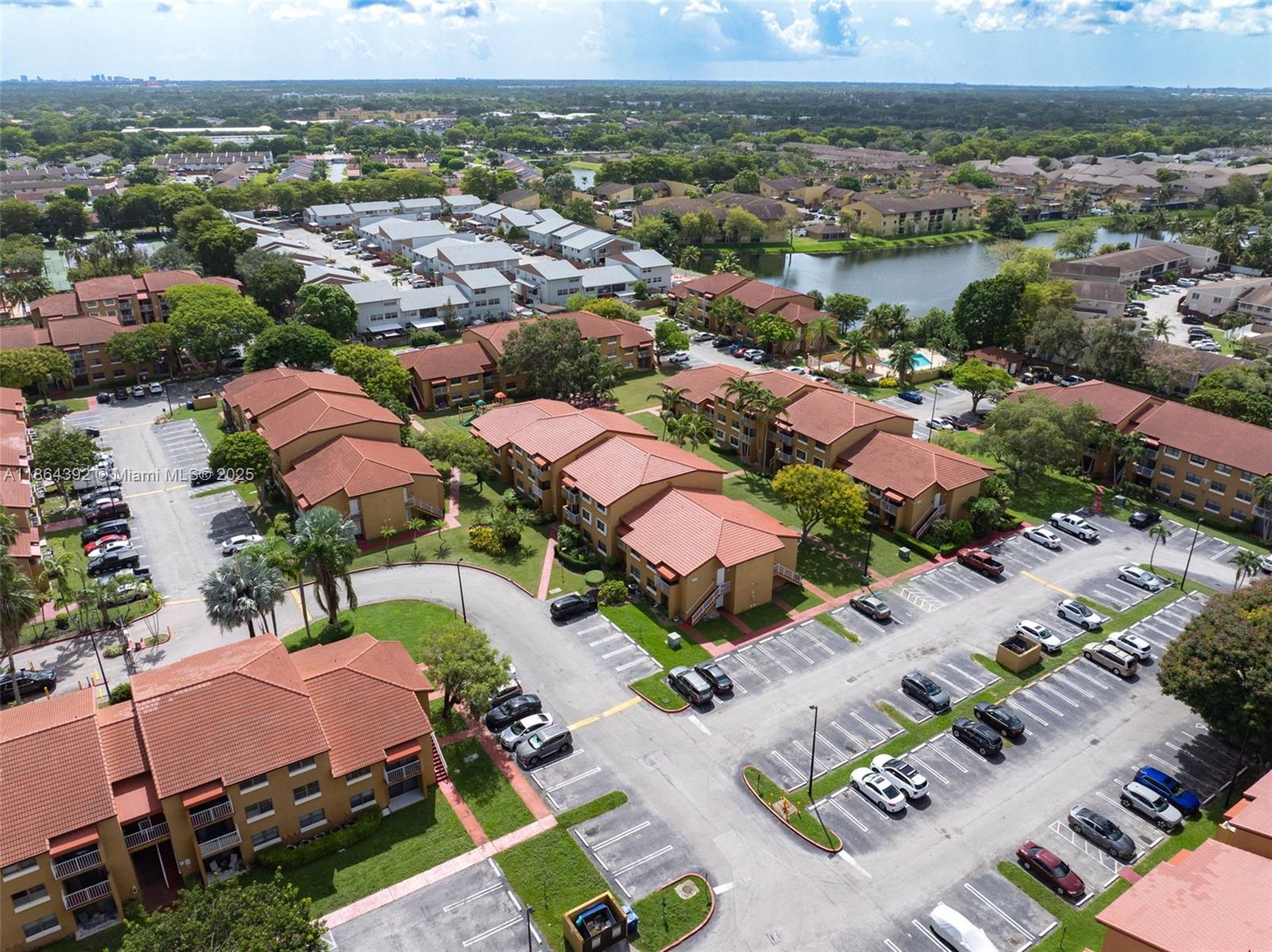 15620 SW 80th St # 101 Unit: H-101