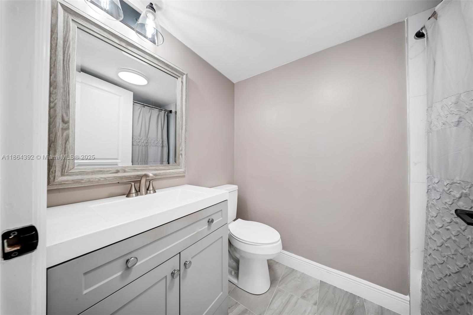 15620 SW 80th St # 101 Unit: H-101