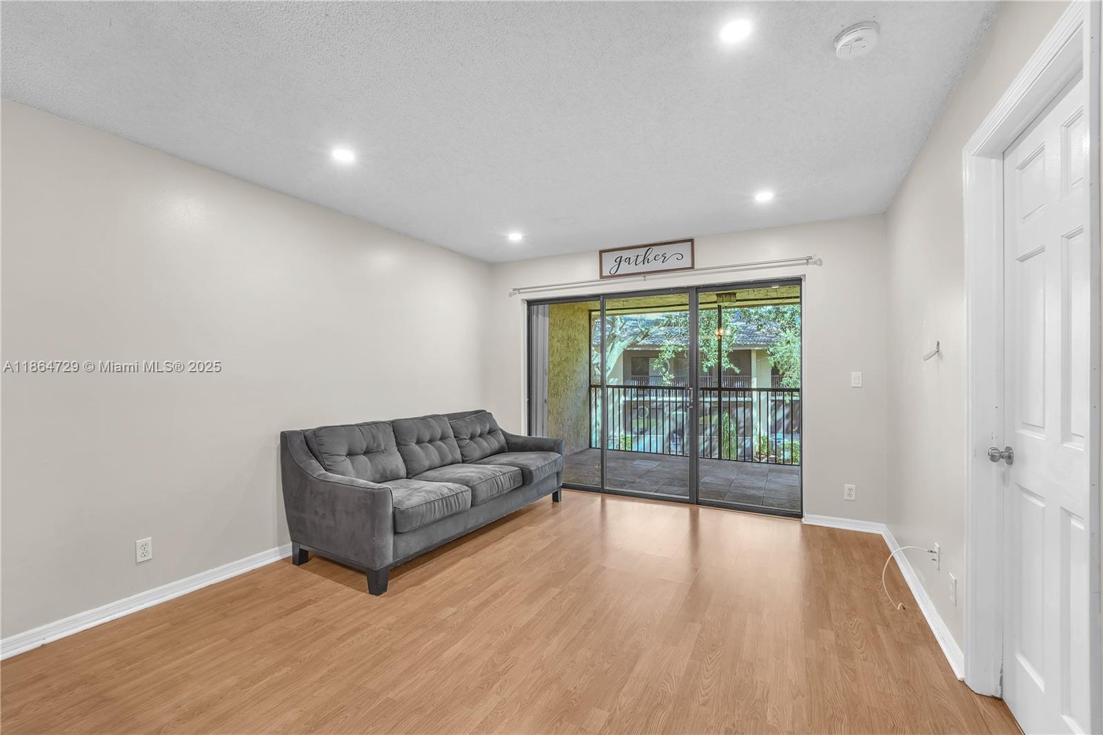 9565 NW 2nd Pl # H Unit: 1-H