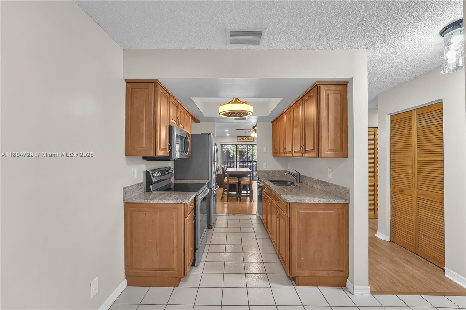 9565 NW 2nd Pl # H Unit: 1-H