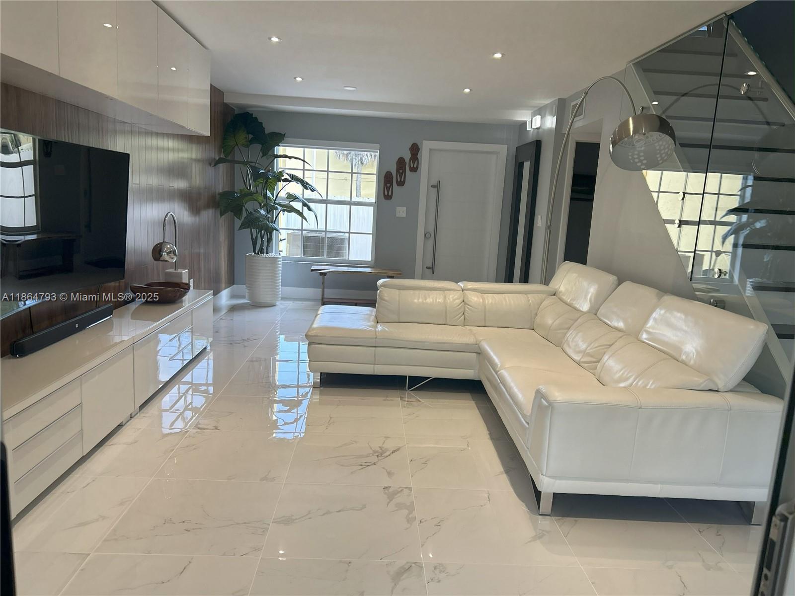 8310 SW 154th Ave # 27