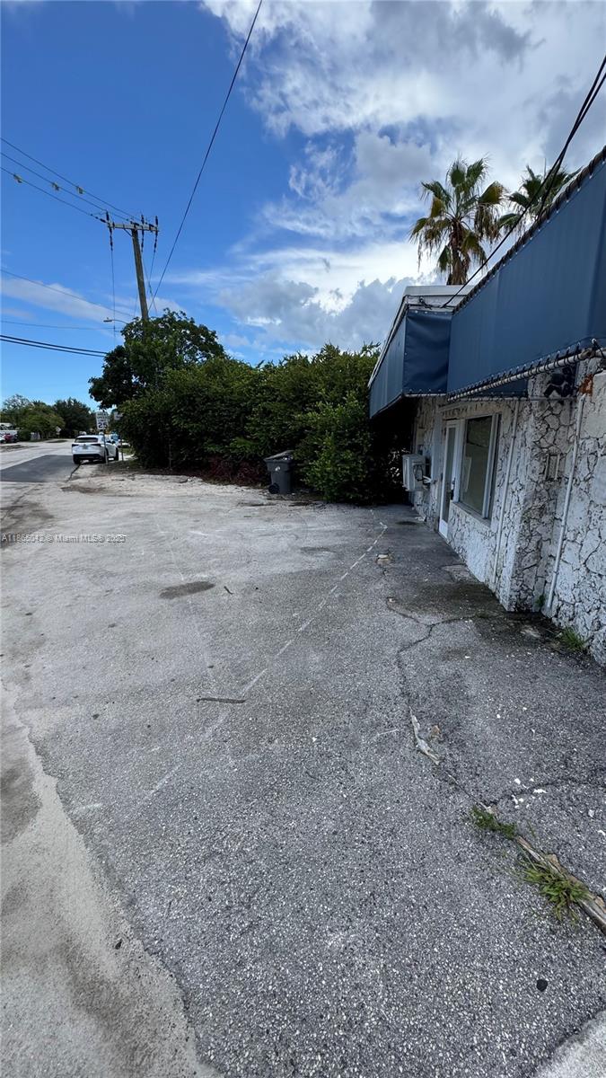1200 S Federal Hwy