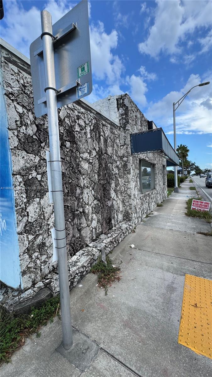 1200 S Federal Hwy
