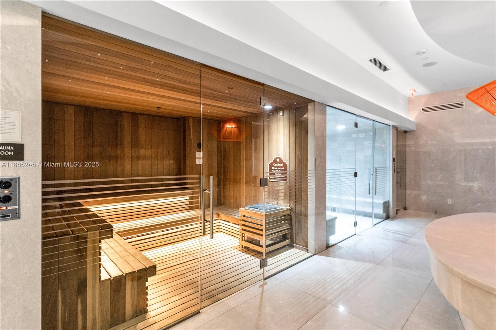 1010 Brickell Ave # 3307