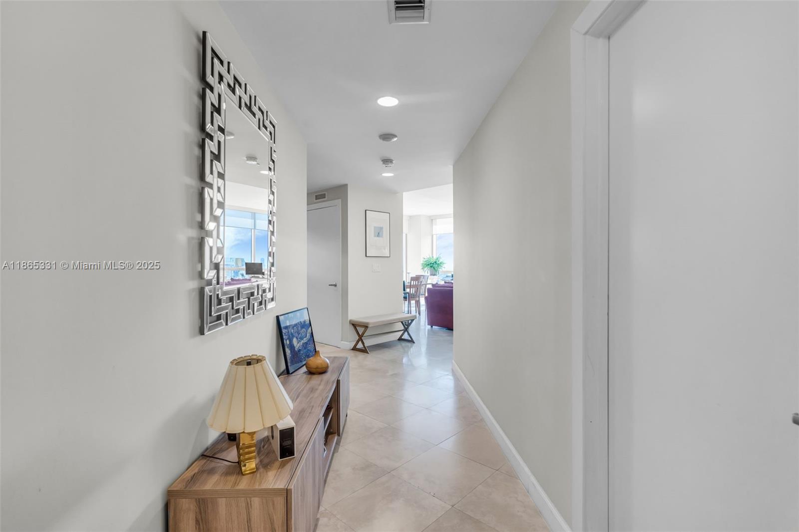 1060 Brickell Ave # 3601