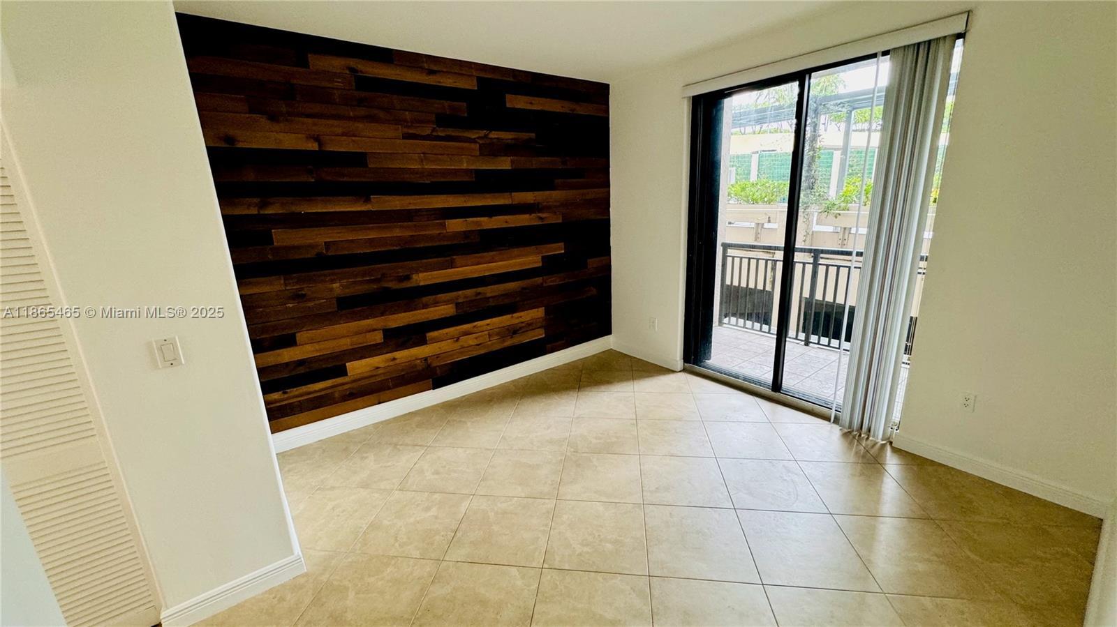 540 Brickell Key Dr # 300