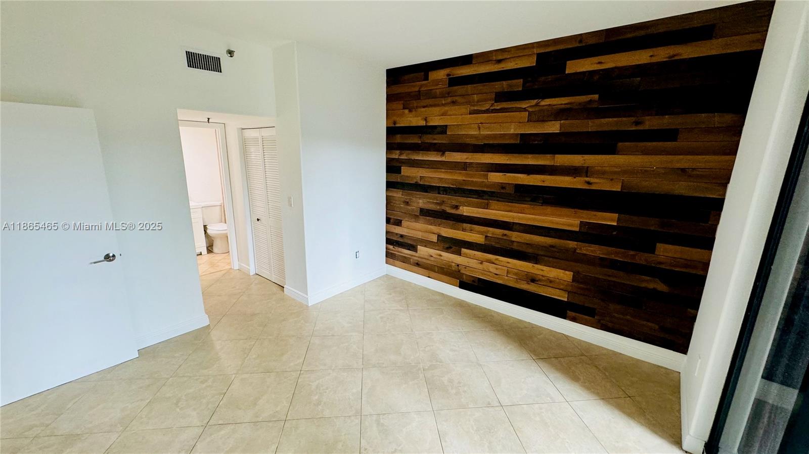 540 Brickell Key Dr # 300