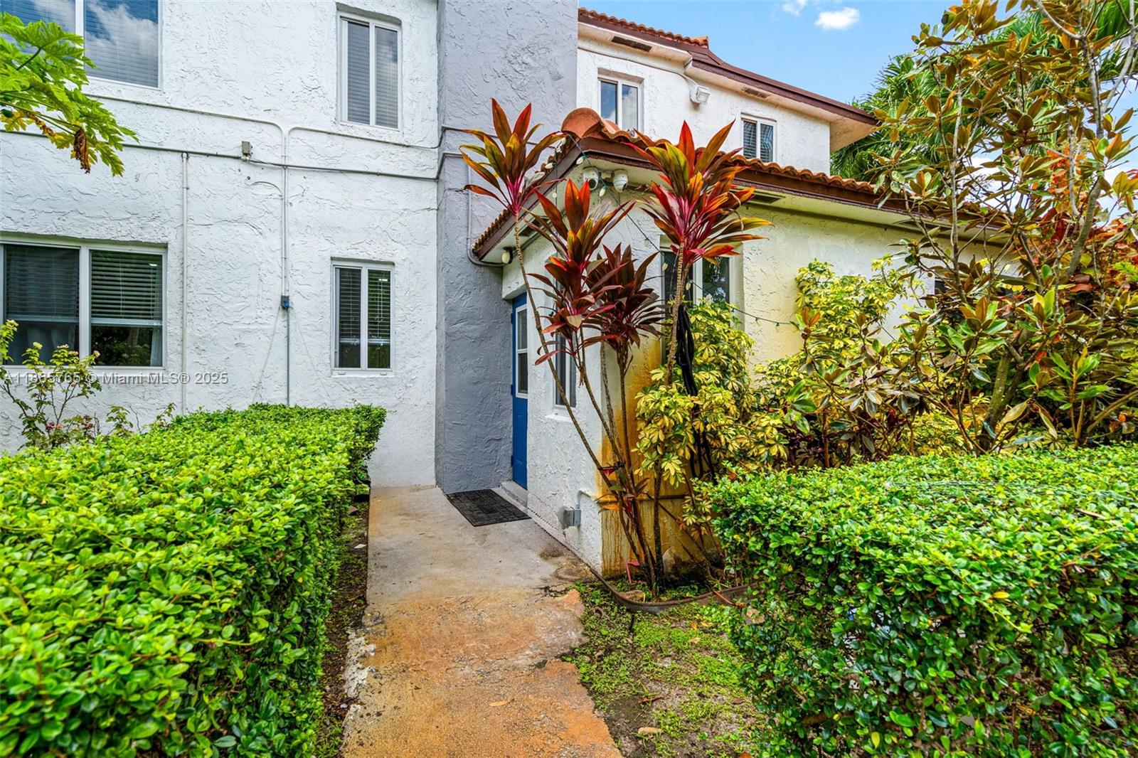 2175 NW 111th St