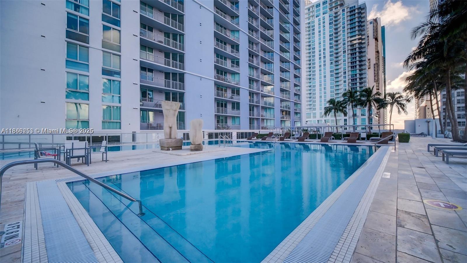 335 S Biscayne Blvd # 3501, Miami Unit: 3501