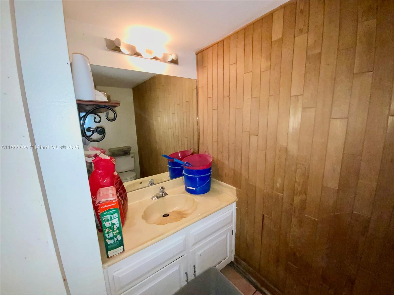 7024 SW 114th Pl # 52 Unit: A-52