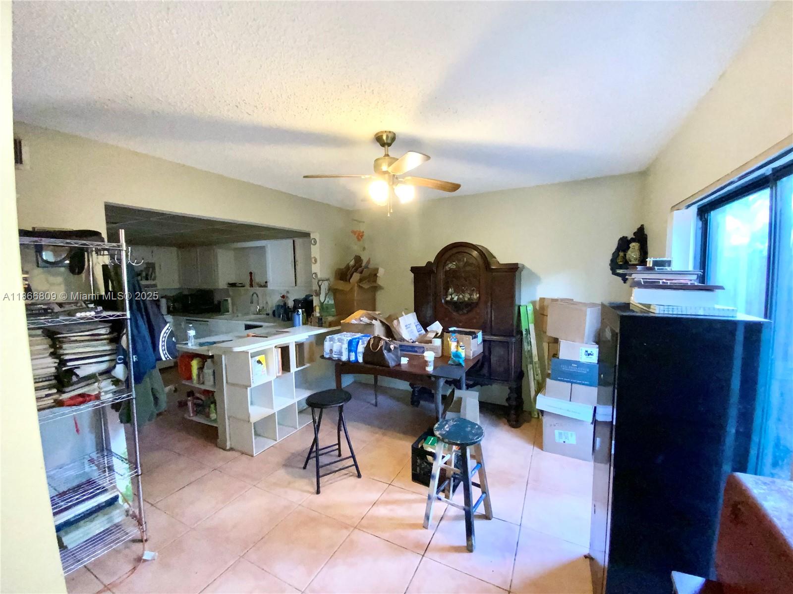 7024 SW 114th Pl # 52 Unit: A-52