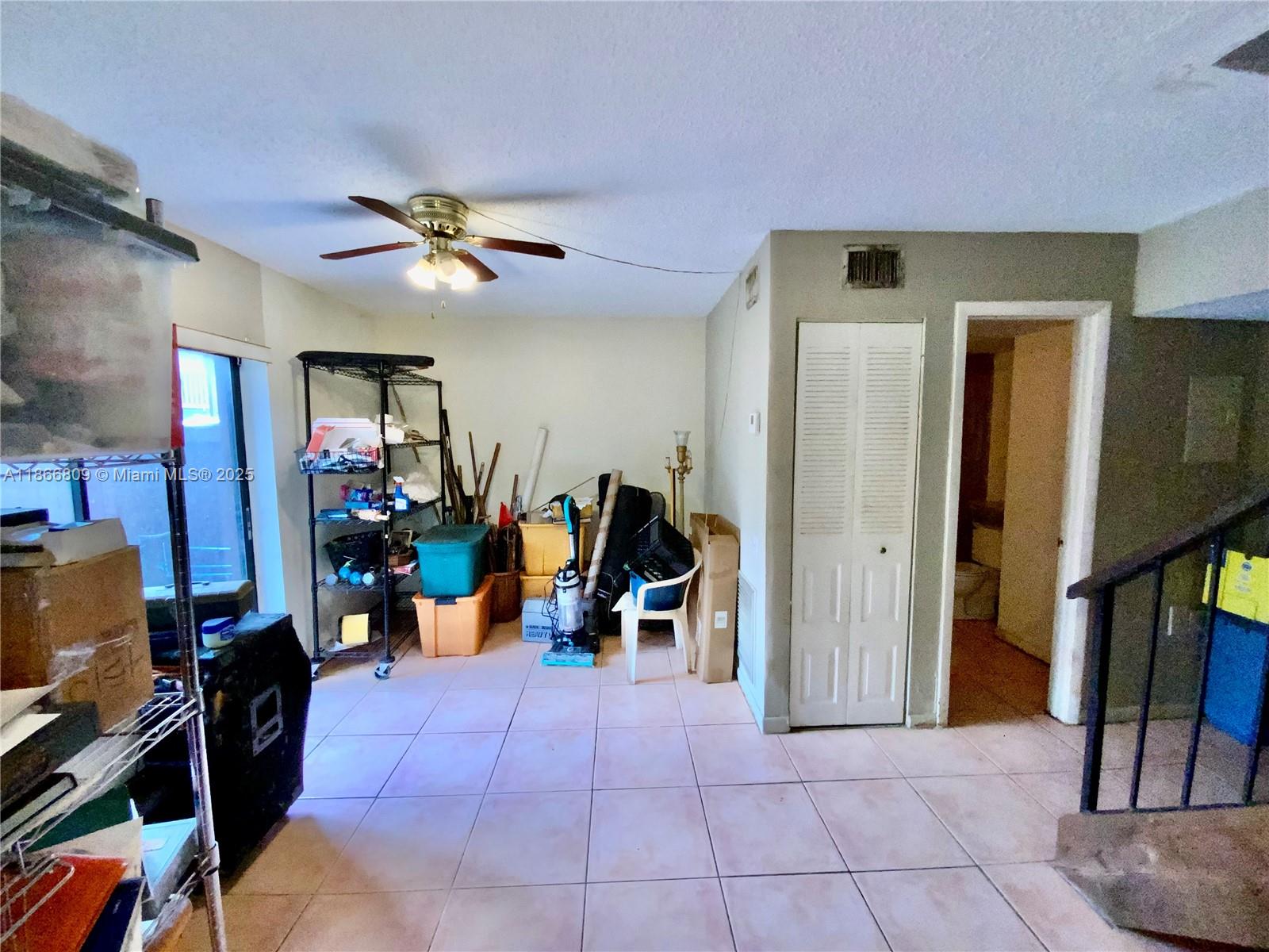 7024 SW 114th Pl # 52 Unit: A-52