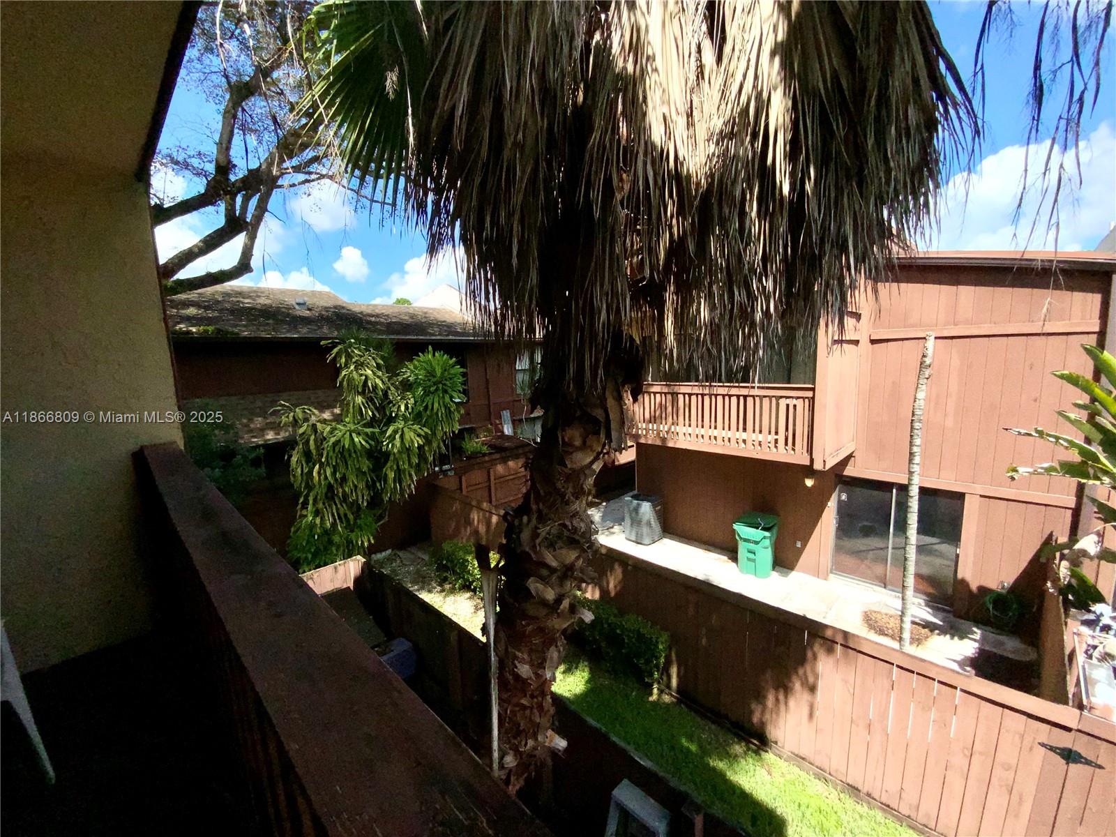 7024 SW 114th Pl # 52 Unit: A-52