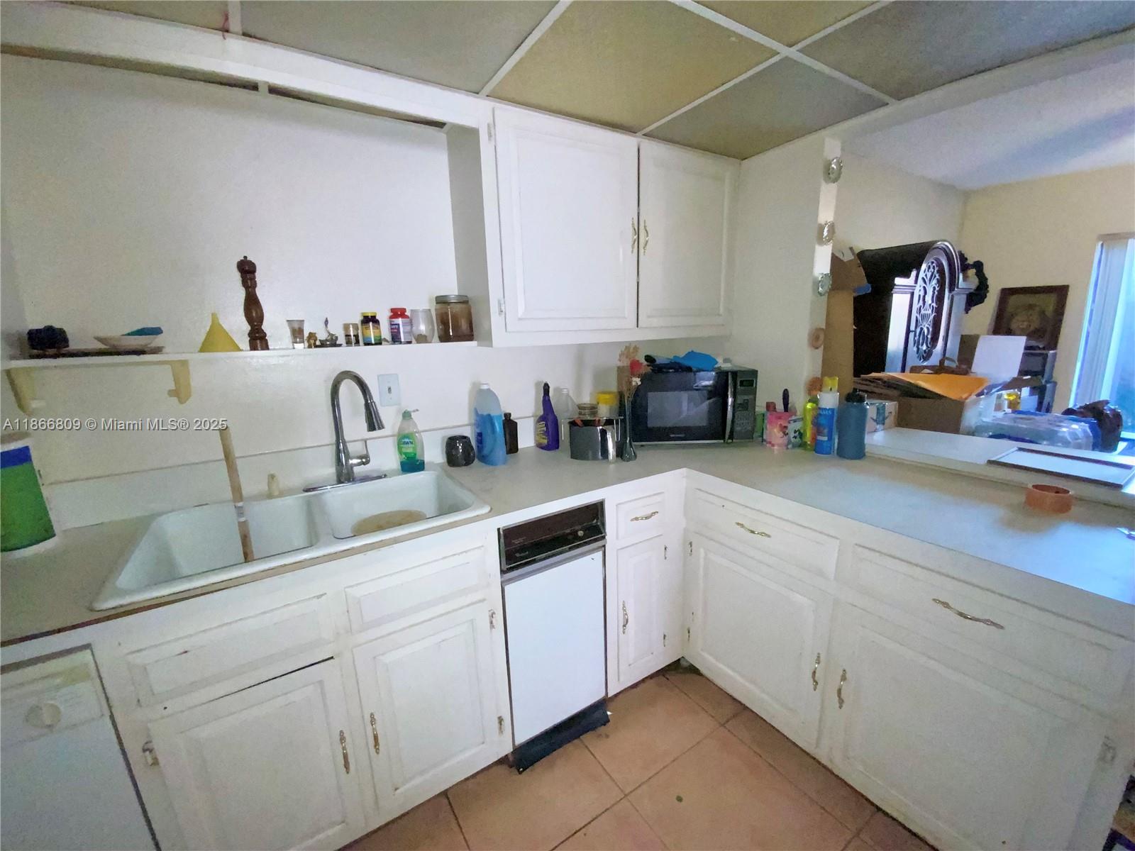 7024 SW 114th Pl # 52 Unit: A-52