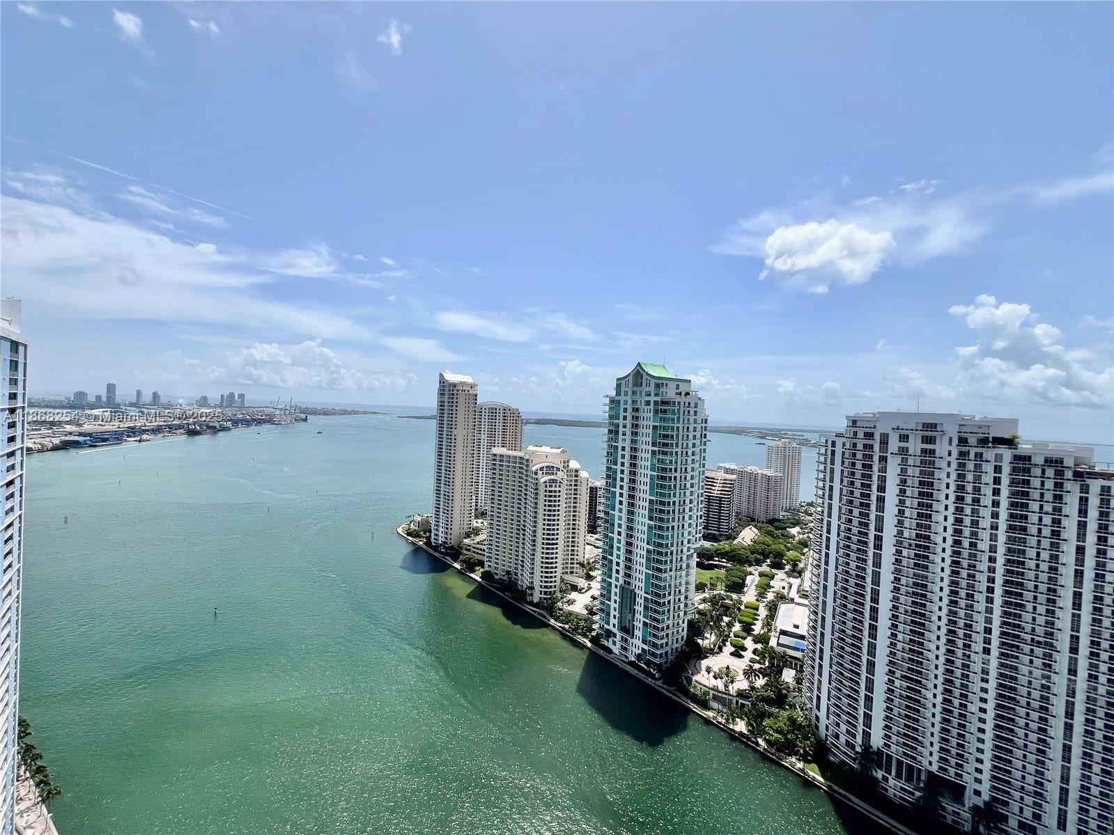 300 S Biscayne Blvd # 3710