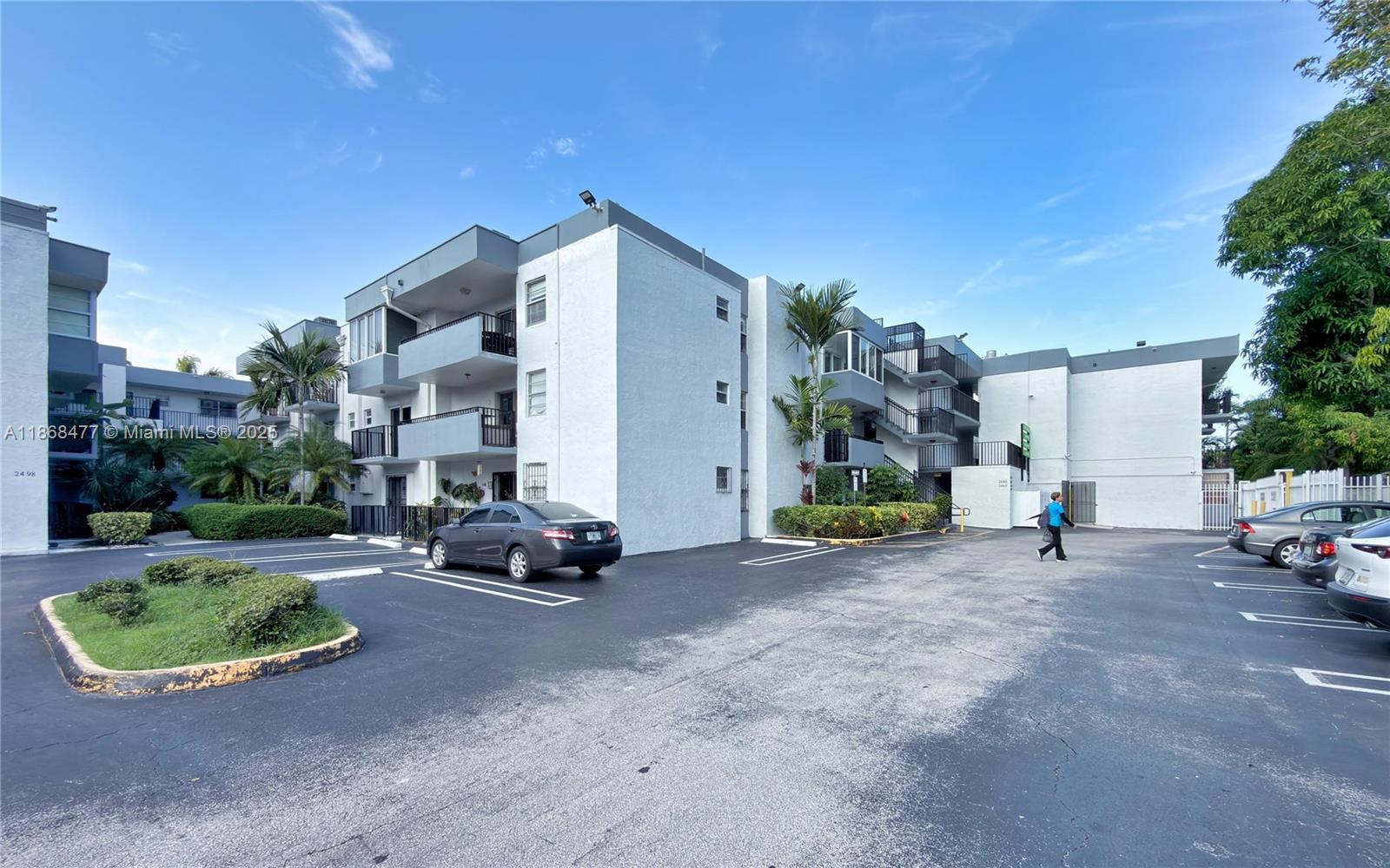 2465 SW 18th Ave # 3307