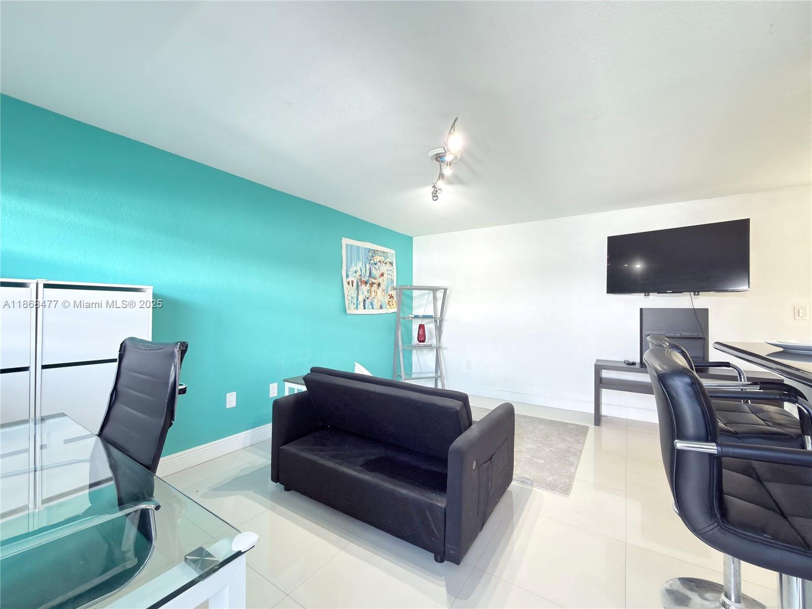 2465 SW 18th Ave # 3307