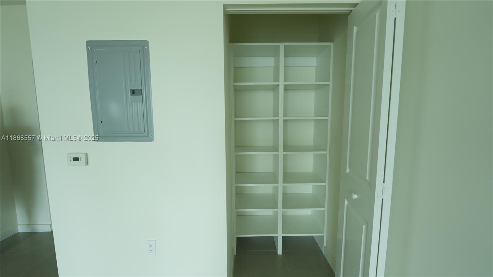 729 NW 2nd St # 1126