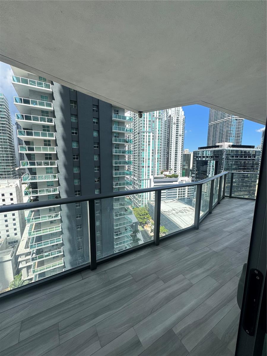 1300 S Miami Ave Unit: 1811