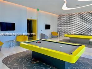 501 NE 31st St # 1404