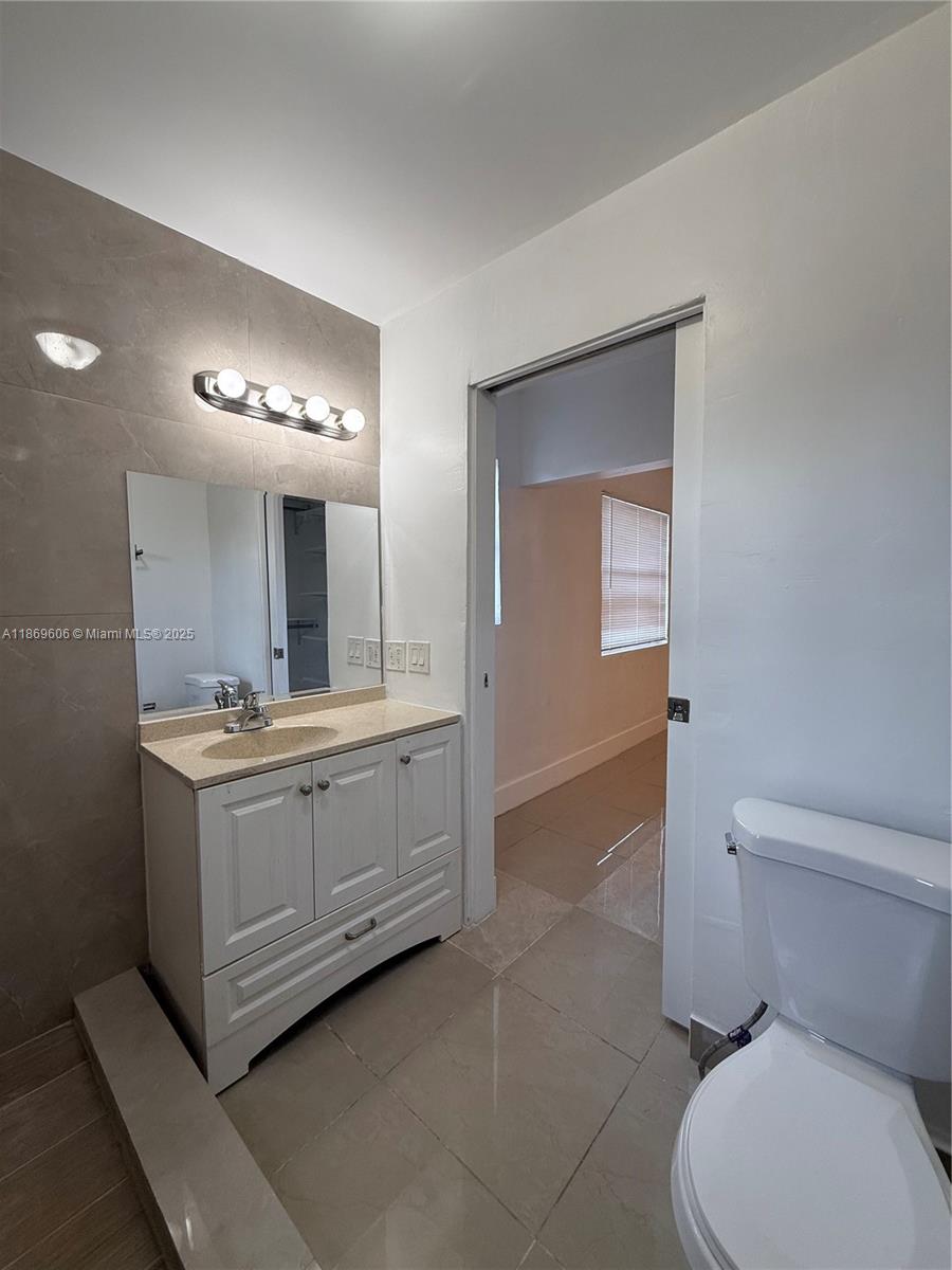 235 NW 53rd St