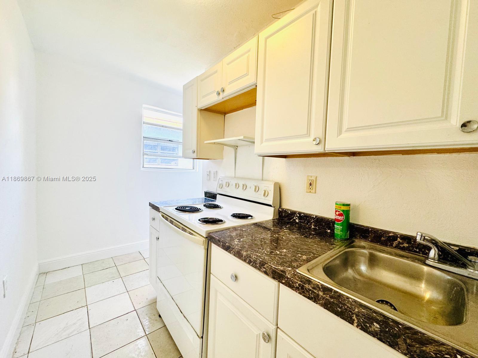 1060 NW 116th St # 2
