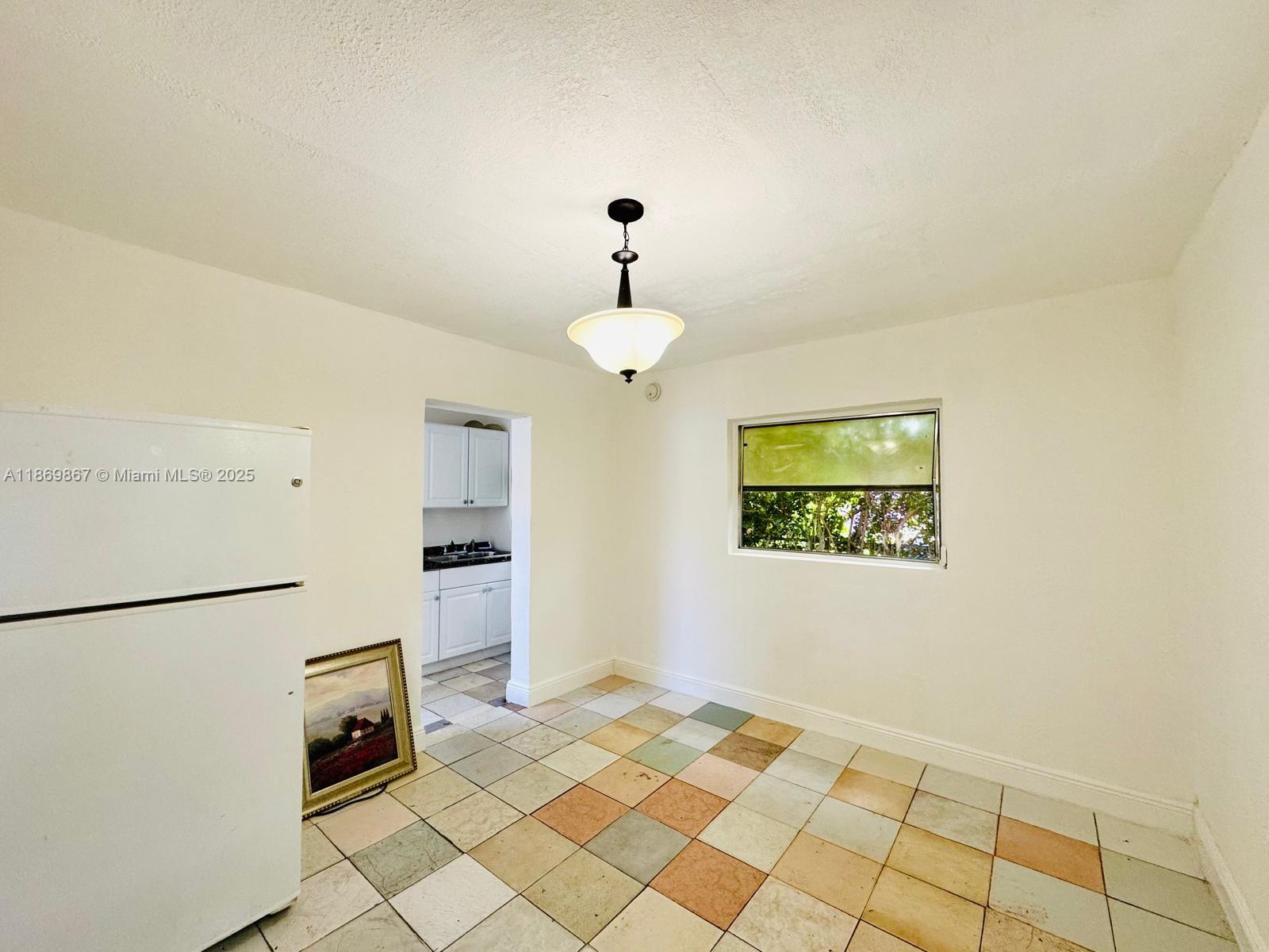 1060 NW 116th St # 2